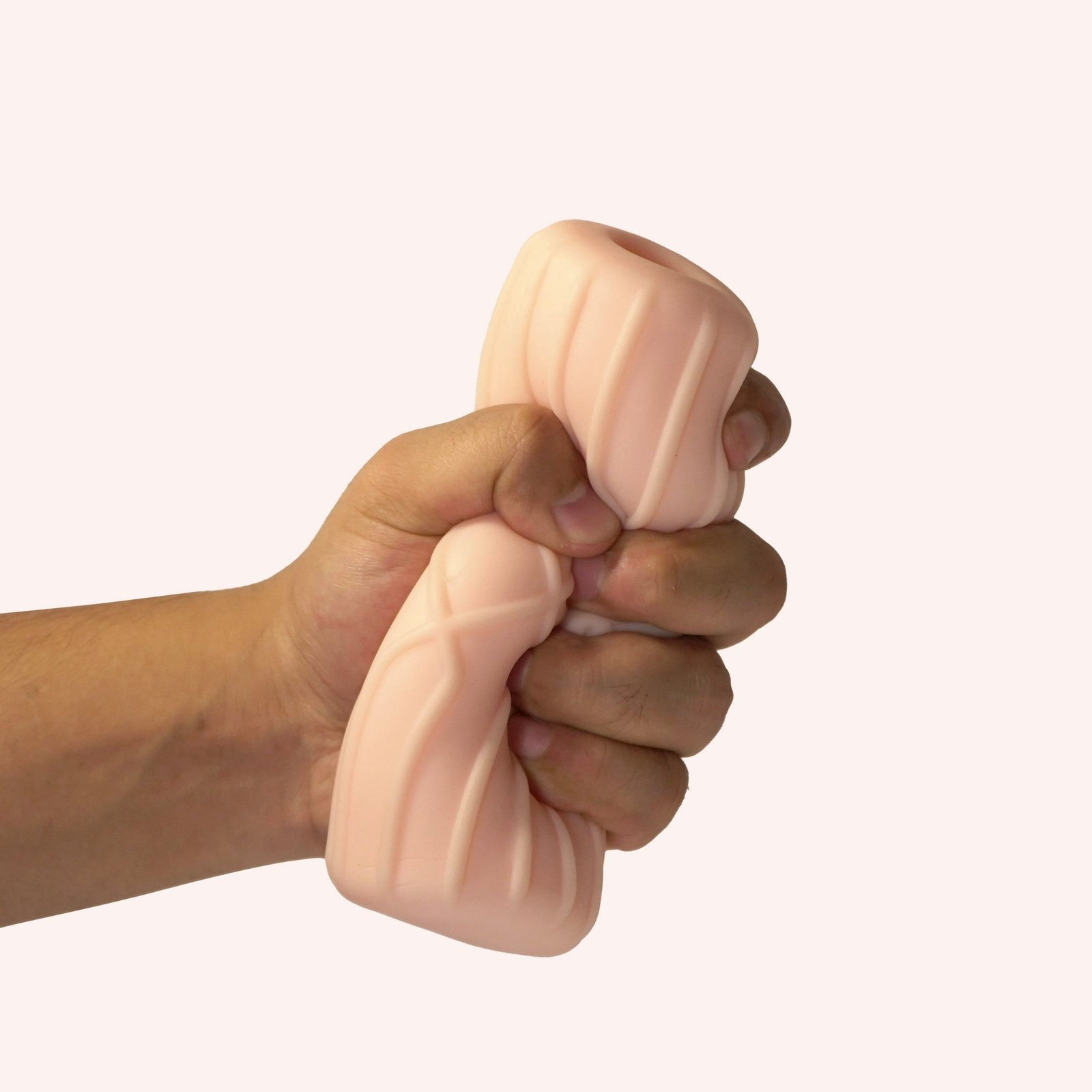 Grip - Image 12